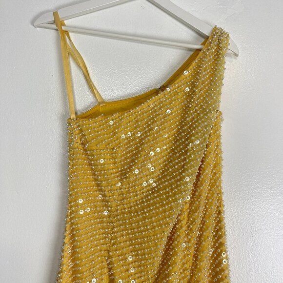 MAC DUGGAL Imitation Pearl One-Shoulder Asymmetric Gown in Yellow Size US 6 - Picture 4 of 8